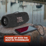 Jbl Charge 5 - مكبر صوت محمول بتقنية البلوتوث مع صوت جهير عميق، مقاوم للماء والغبار بدرجة IP67، 20 ساعة من وقت التشغيل، باور بانك مدمج، باللون الأسود